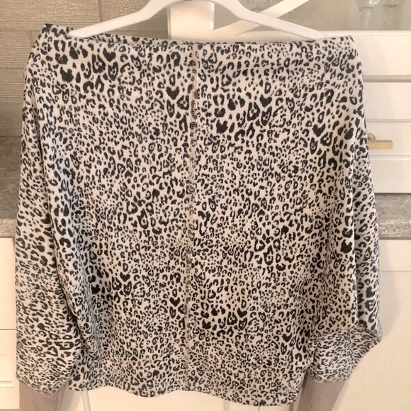 Hem & Thread Leopard Scoop Neck Sweater with Dolman Sleeves - Picture 2 of 4